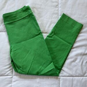 Bright Green Slim Pants – Minimal Pull-On Trousers